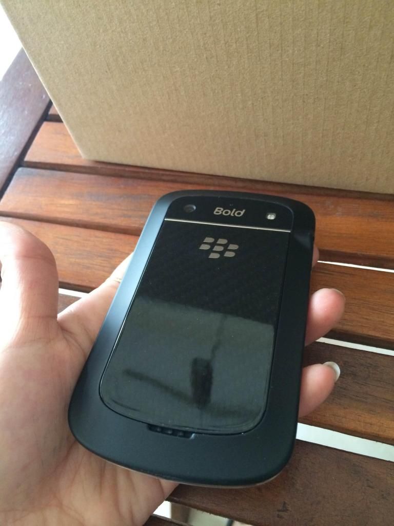 Cần tìm chủ cho BlackBerry 9900 còn rất đẹp 99%, NoBis, 1,65tr - 5