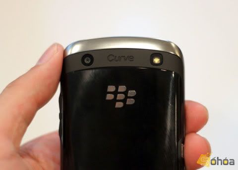 blackberry_curve_9380_8.jpg