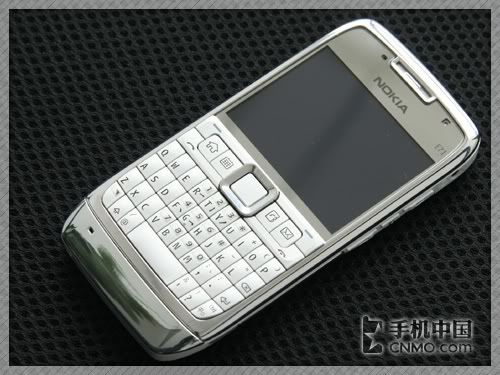 nokia-e71-white04.jpg