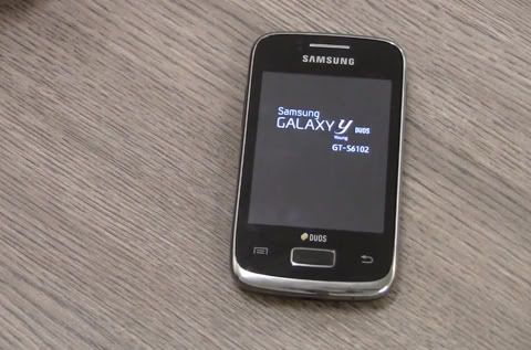 samsung_galaxy_y_dous_7.jpg