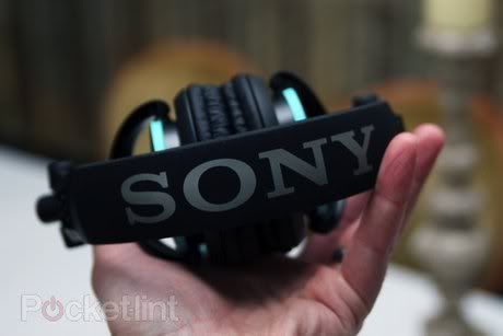 sony-headphones-3.jpg