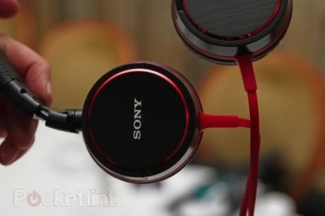 sony-headphones-4.jpg