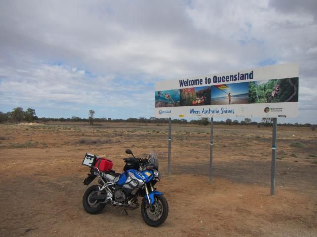 Super Tenere on NSW QLD Border near Hebel