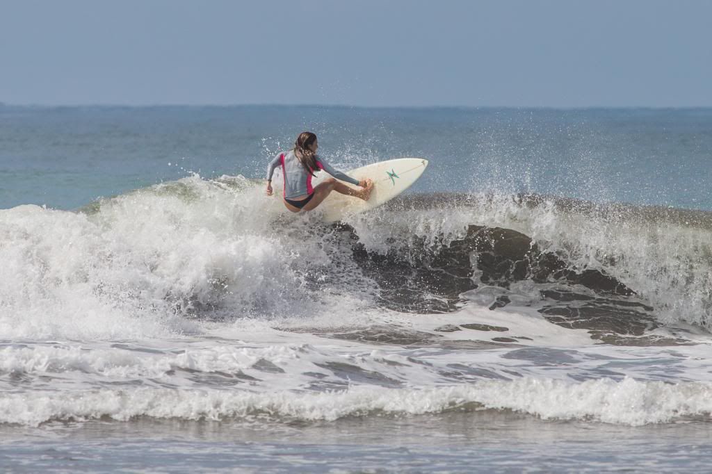 IMAGE: http://i1263.photobucket.com/albums/ii637/pilot6787/Costa%20Rica/1DXL0869.jpg