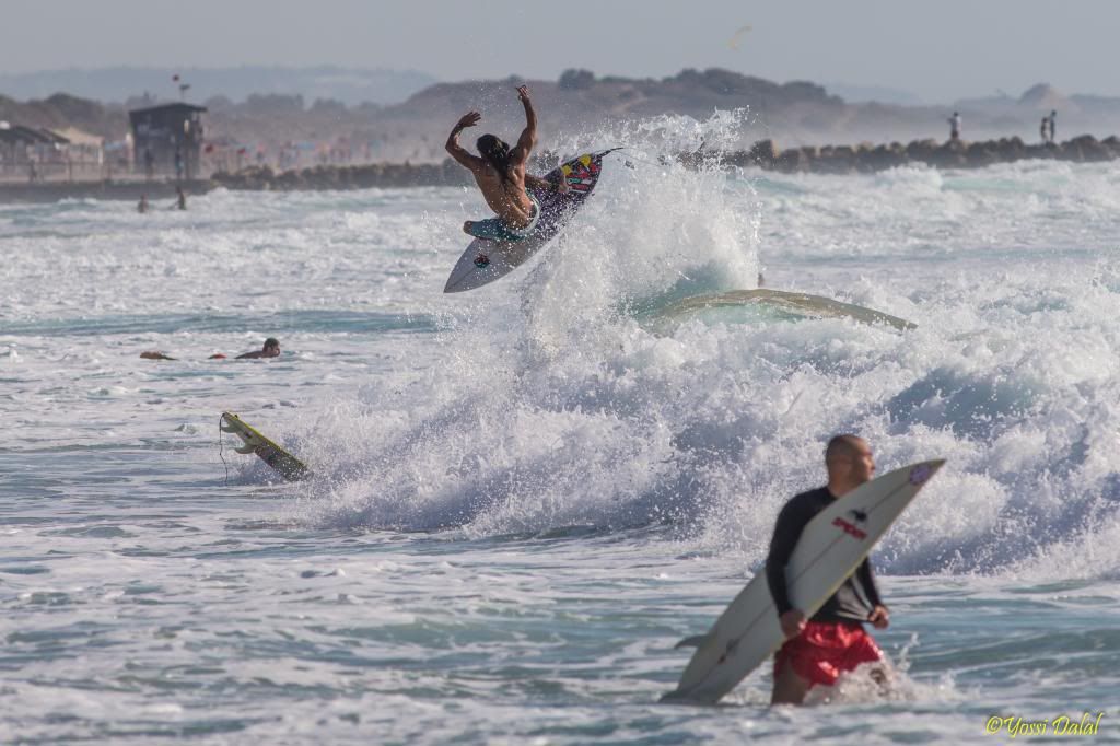 IMAGE: http://i1263.photobucket.com/albums/ii637/pilot6787/nirvana%2025-9-13/1DXL0019.jpg