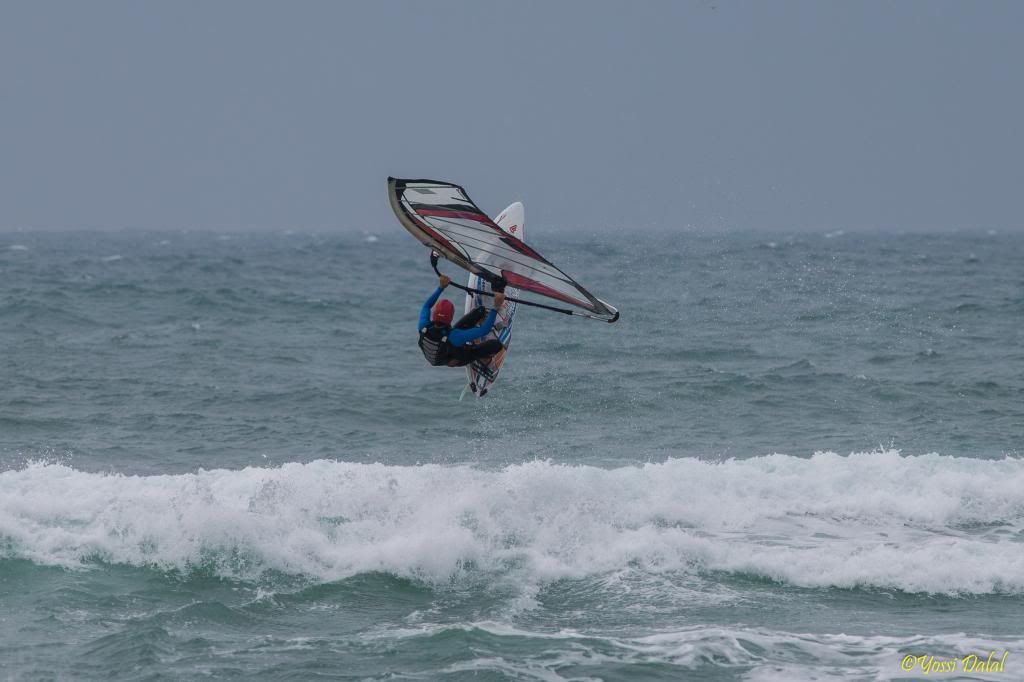 IMAGE: http://i1263.photobucket.com/albums/ii637/pilot6787/stormrider13potn/1DXL3860.jpg