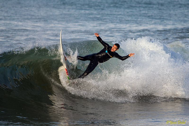 IMAGE: http://i1263.photobucket.com/albums/ii637/pilot6787/surf%20potn%2022-12-2012/1DXL1547_800_zpsfa90493d.jpg