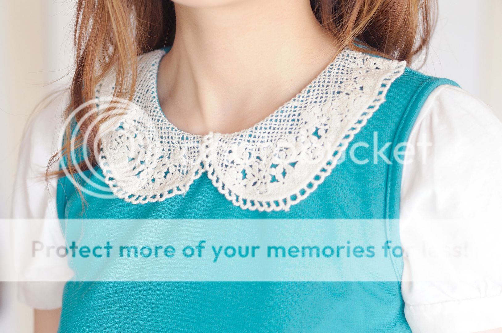 Crochet peter pan collar, dress detail, uk fashion blog